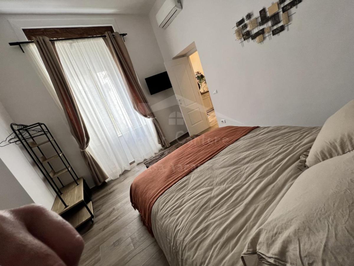 Maison Cantone Неаполь Экстерьер фото