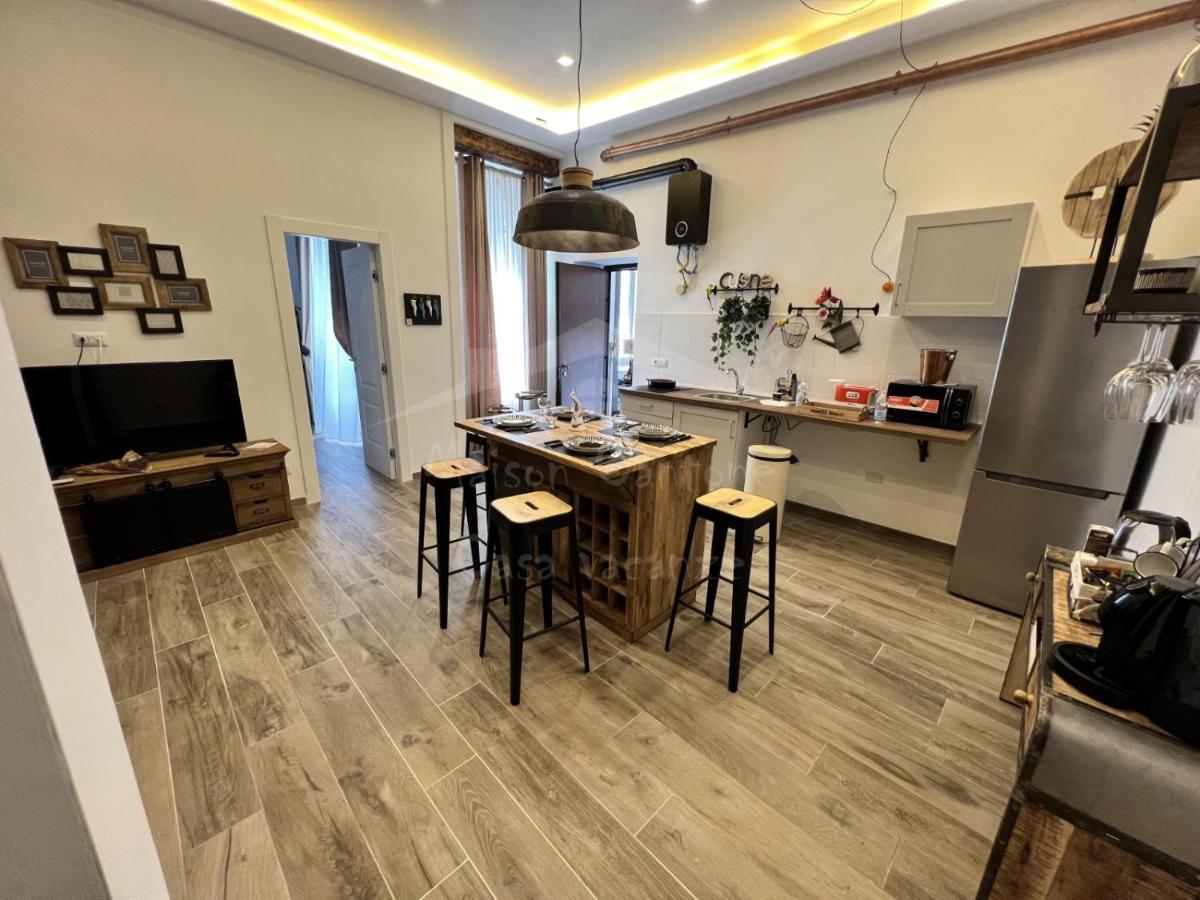 Maison Cantone Неаполь Экстерьер фото